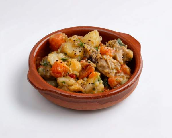 Жаркое из курицы с картофелем
