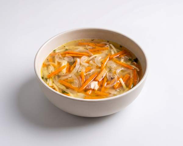 Куриный суп с лапшой